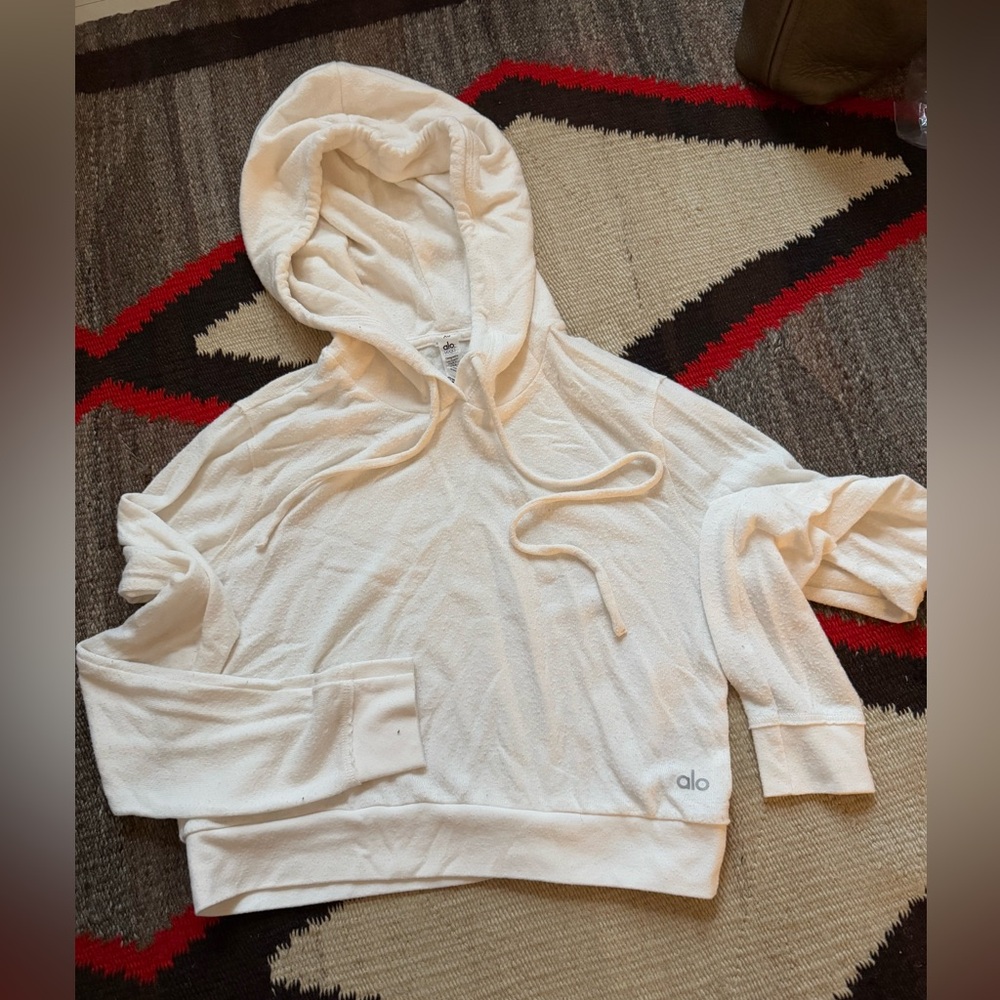 ALO YOGA Cropped Hoodie